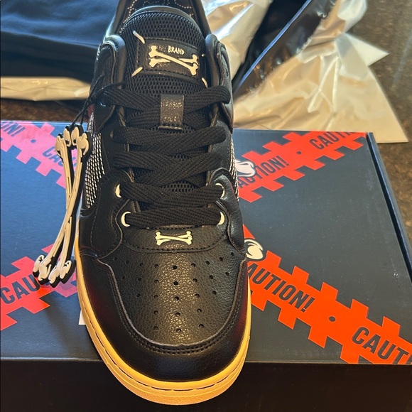 Men's Black Skate-Inspired Sneaker with Gum Sole - Picture 2 of 6